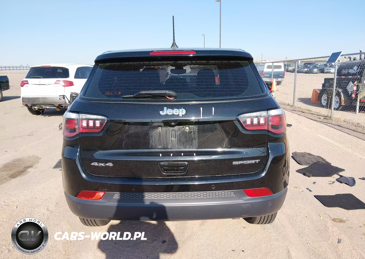 2018 Jeep Compass Sport 4X4 VIN:3C4NJDAB0JT480295 - 16