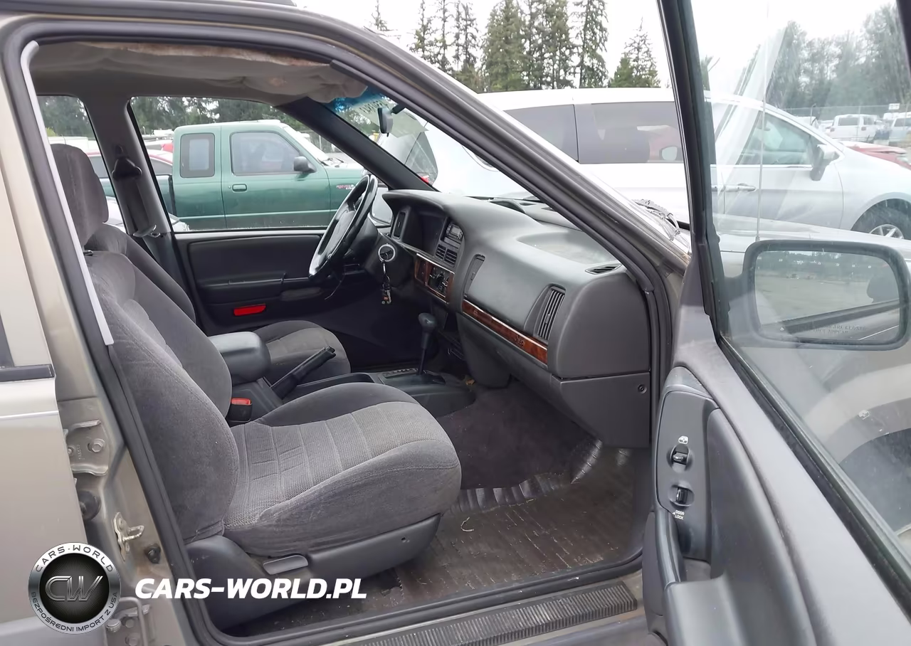 1996 Jeep Grand Cherokee Laredo VIN:1J4EX58S0TC103002 - 5