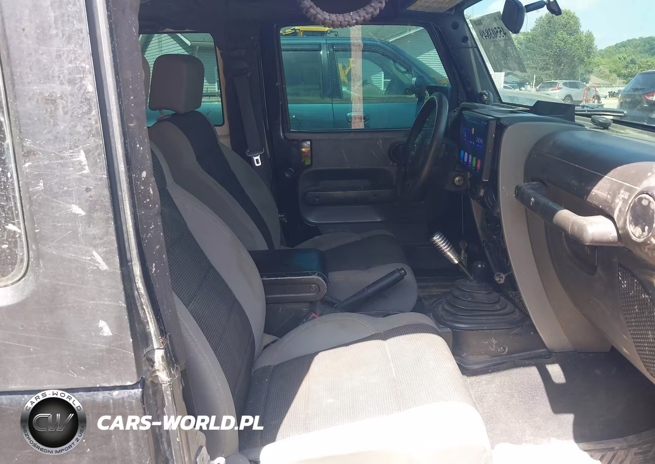 2009 Jeep Wrangler X VIN:1J4FA24149L722468 - 5