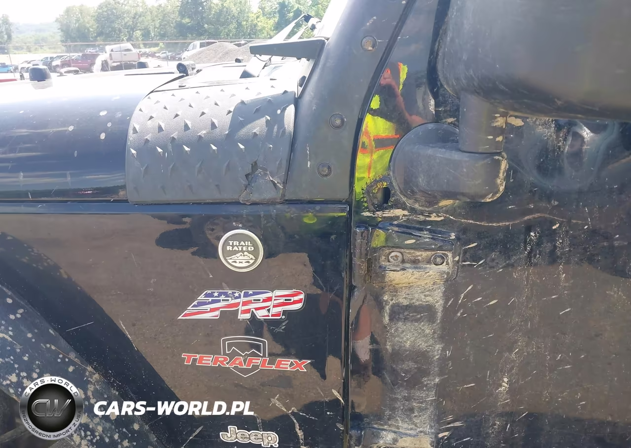 2009 Jeep Wrangler X VIN:1J4FA24149L722468 - 6