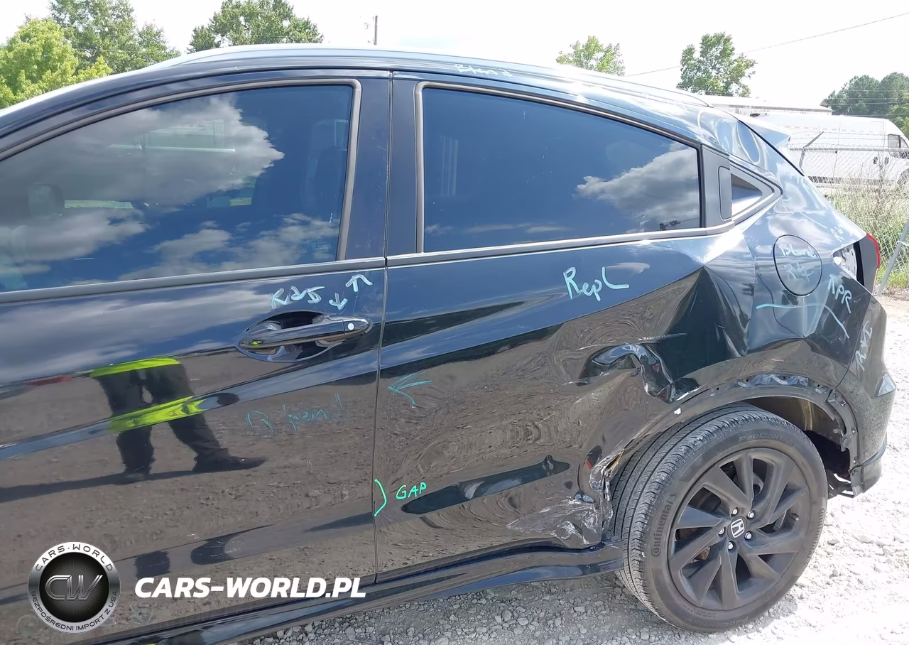 2022 Honda Hr-V 2Wd Sport VIN:3CZRU5H13NM721921 - 18