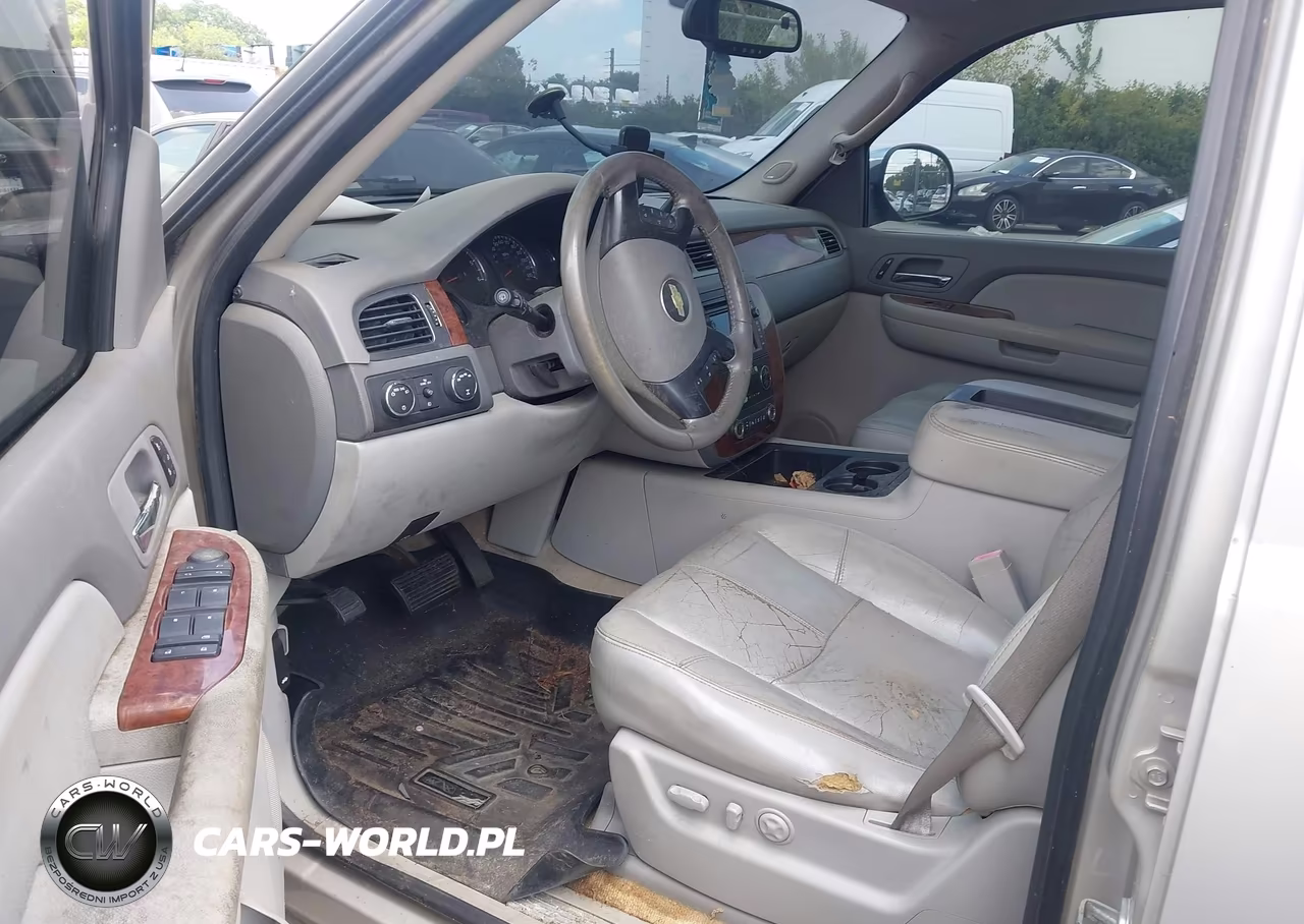 2007 Chevrolet Tahoe Ltz VIN:1GNFK13027R143650 - 5