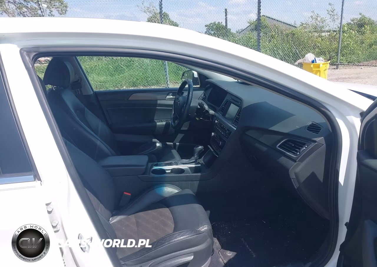 2017 Hyundai Sonata Sport VIN:5NPE34AF9HH471019 - 5