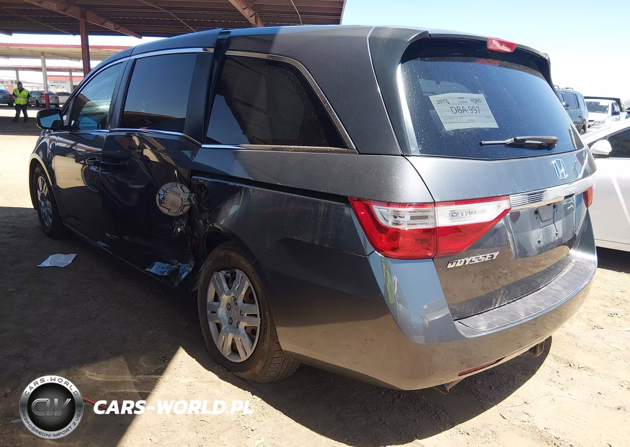 2013 Honda Odyssey Lx VIN:5FNRL5H26DB010623 - 3