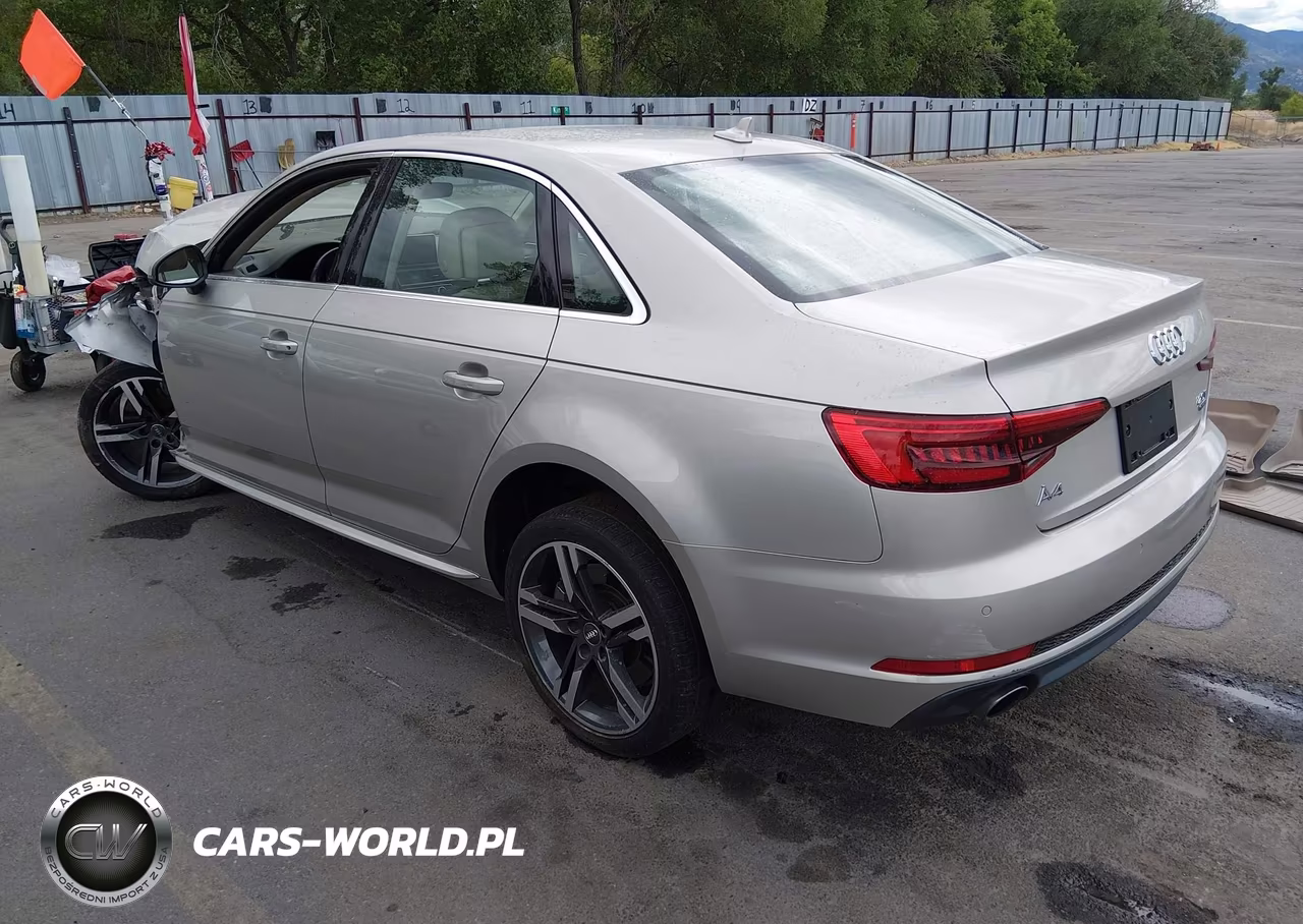 2017 Audi A4 Premium Plus VIN:WAUENAF47HN020460 - 3