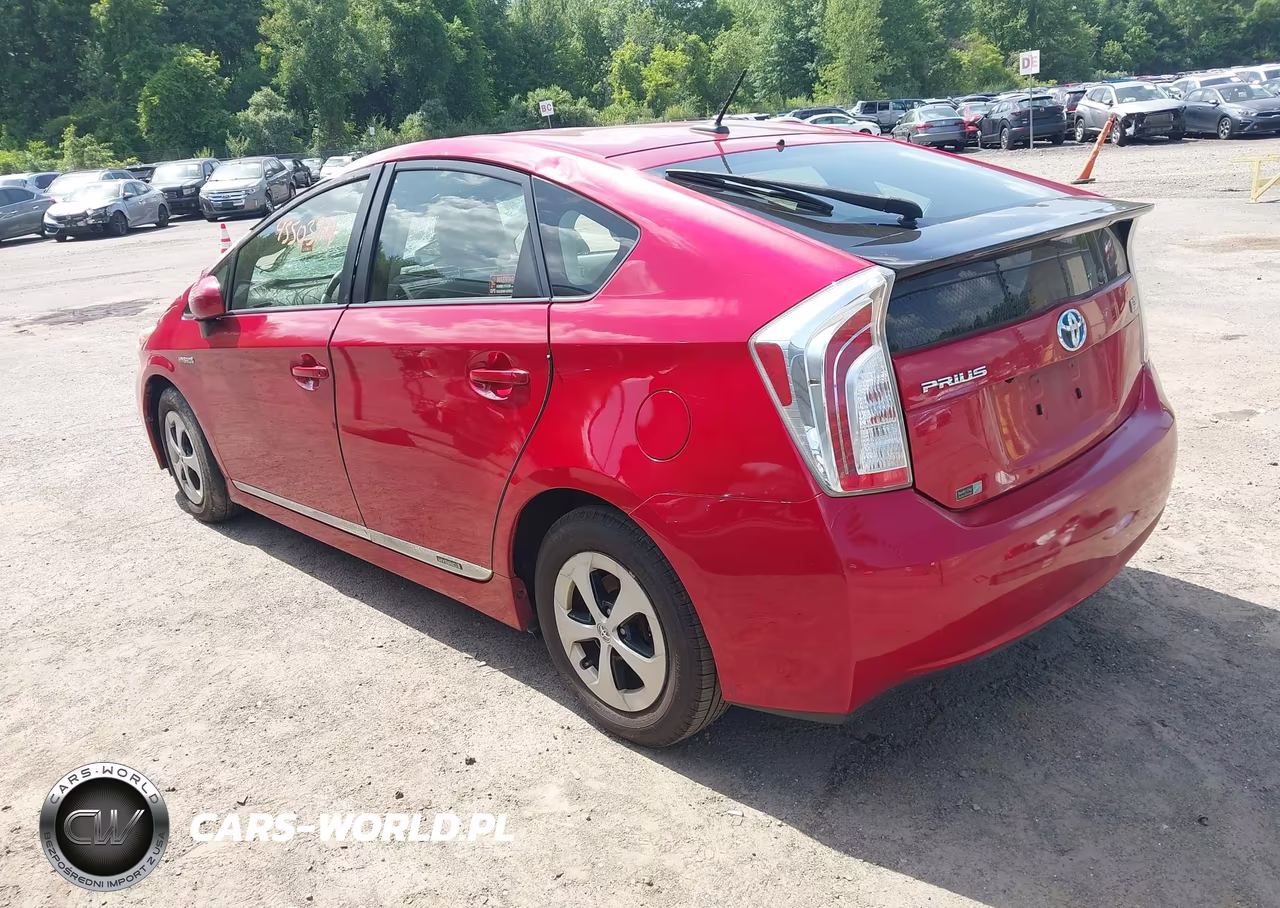 2014 Toyota Prius Four VIN:JTDKN3DU7E0386075 - 3