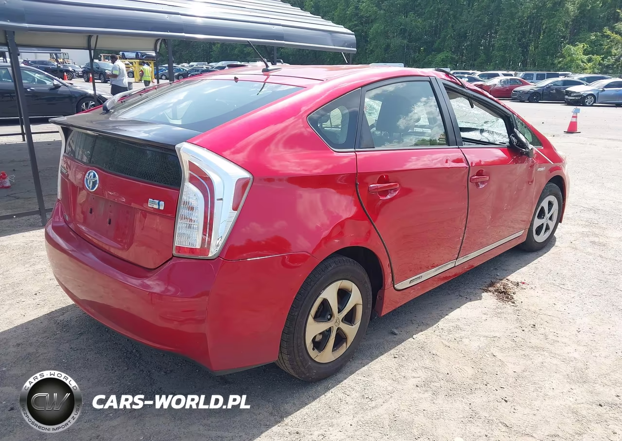 2014 Toyota Prius Four VIN:JTDKN3DU7E0386075 - 4