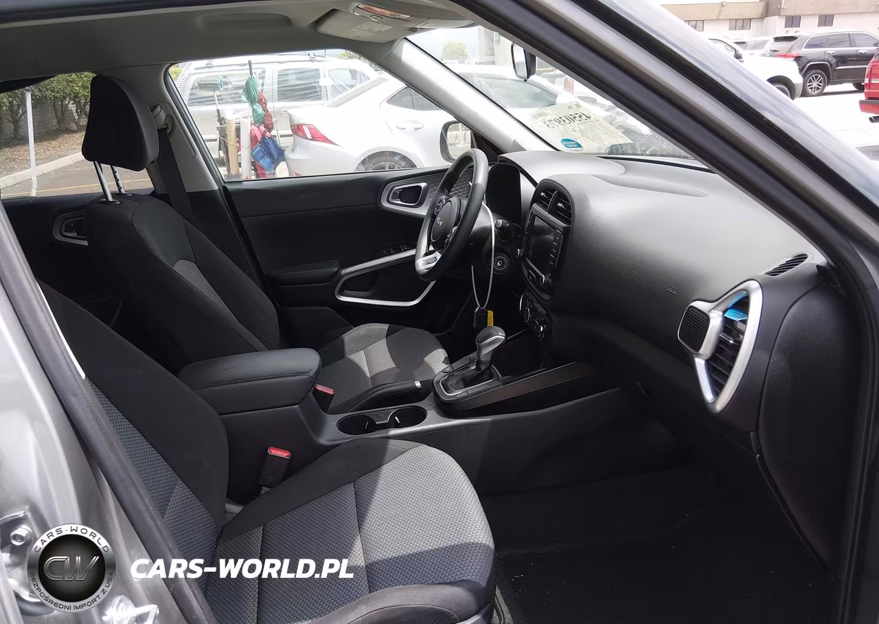 2022 Kia Soul Lx VIN:KNDJ23AUXN7805925 - 5