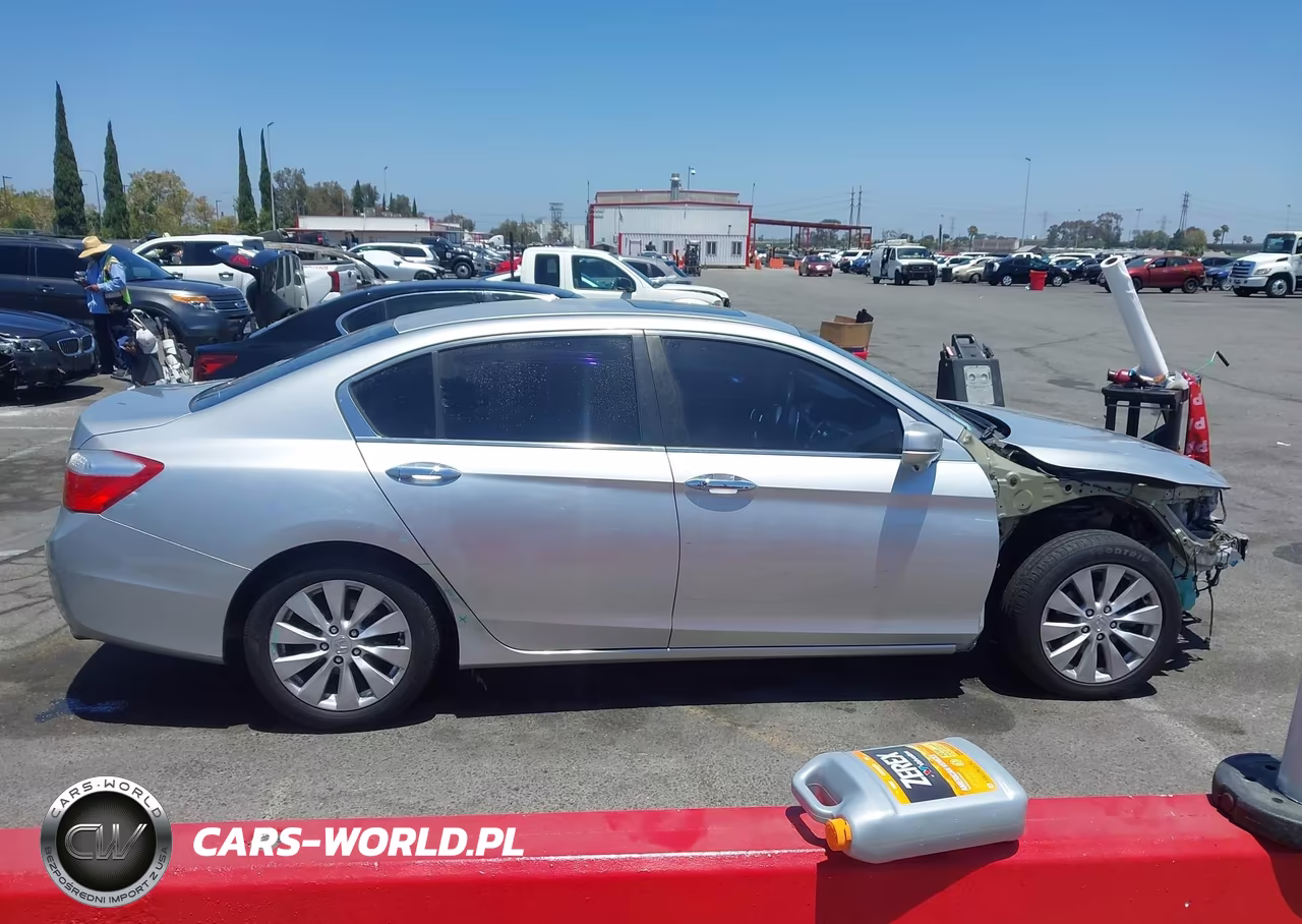 2015 Honda Accord Ex VIN:1HGCR2F7XFA137566 - 14