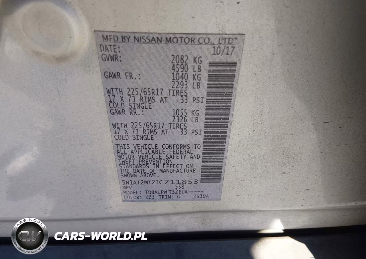 2018 Nissan Rogue S VIN:5N1AT2MT2JC711853 - 9