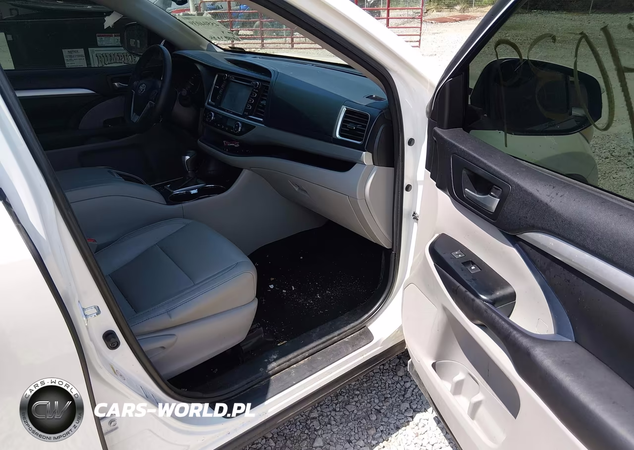 2016 Toyota Highlander Xle V6 VIN:5TDJKRFH3GS327547 - 5