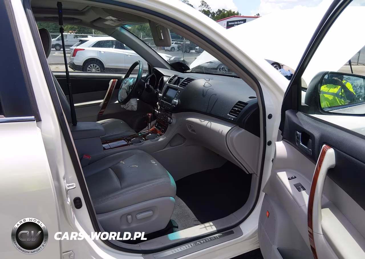 2012 Toyota Highlander Limited V6 VIN:5TDYK3EH5CS084783 - 5