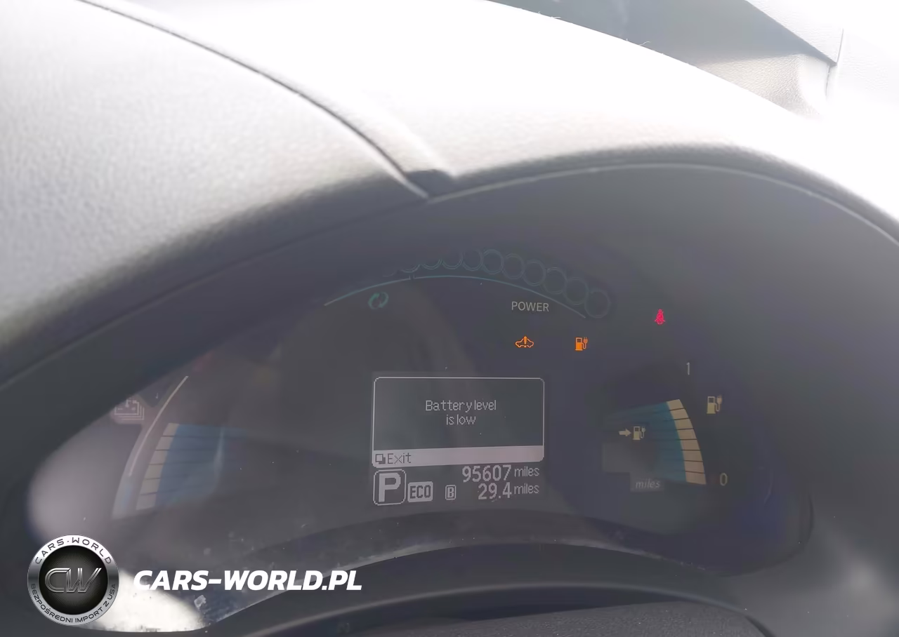 2015 Nissan Leaf S VIN:1N4AZ0CPXFC300810 - 14