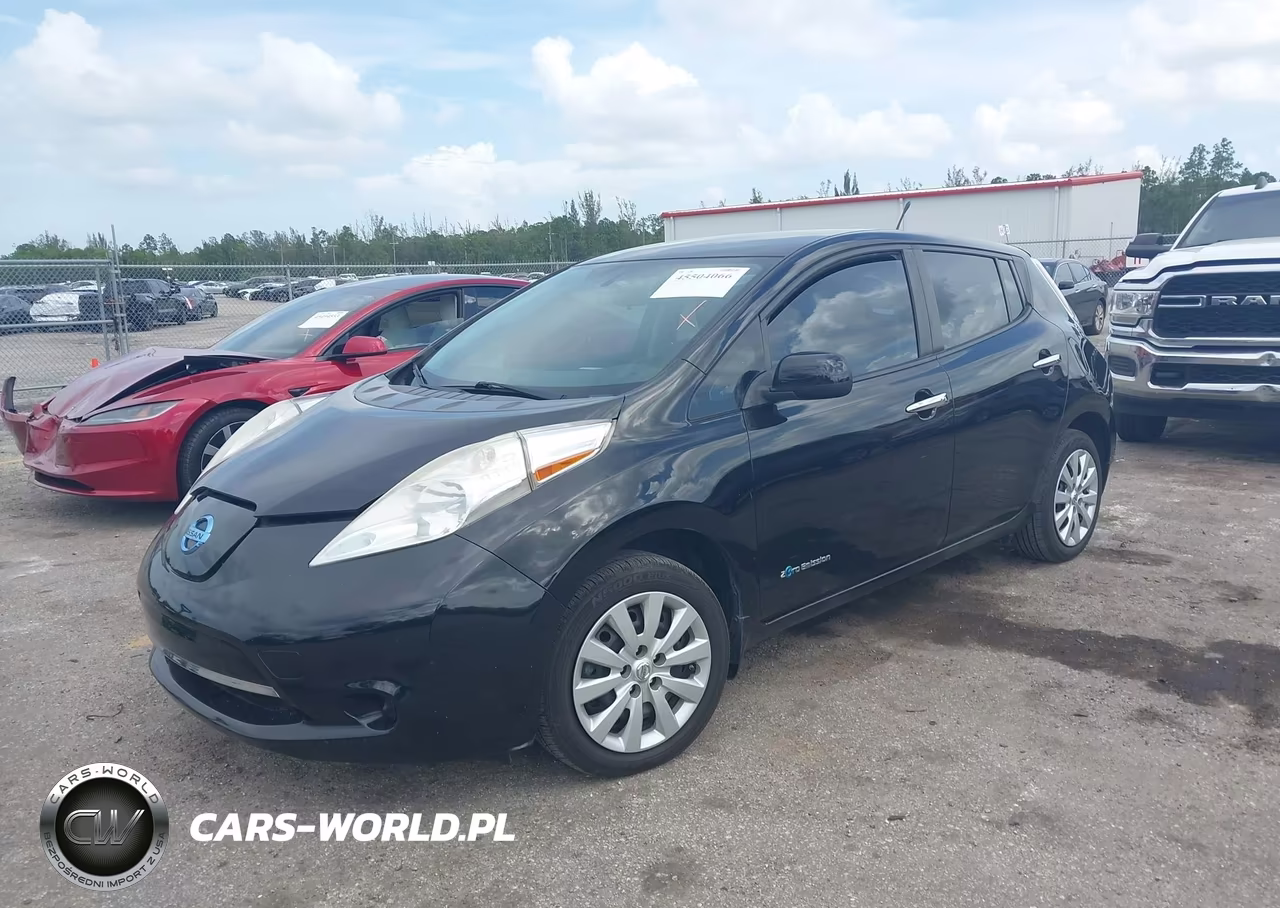 2015 Nissan Leaf S VIN:1N4AZ0CPXFC300810 - 16