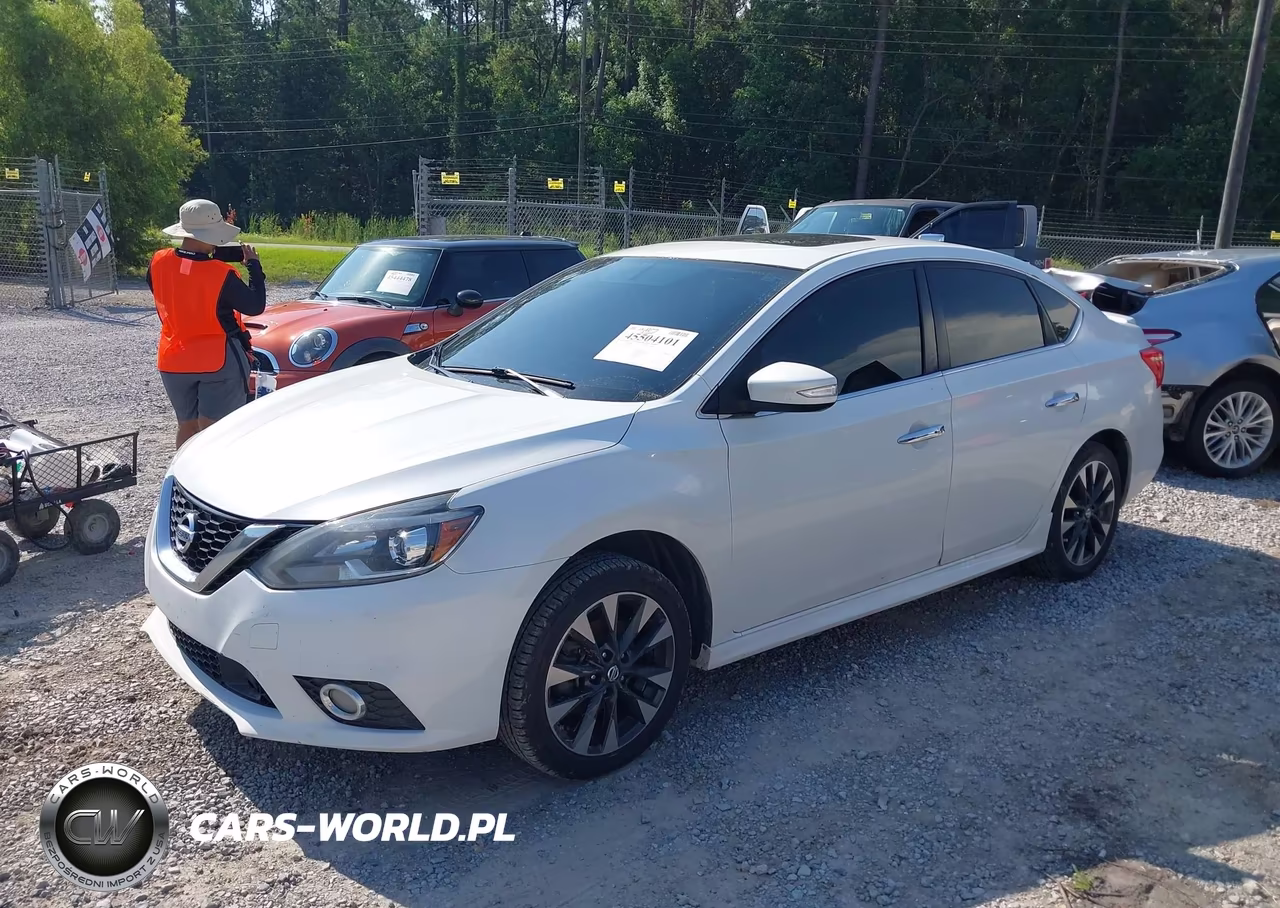 2016 Nissan Sentra Sr VIN:3N1AB7APXGY246611 - 2