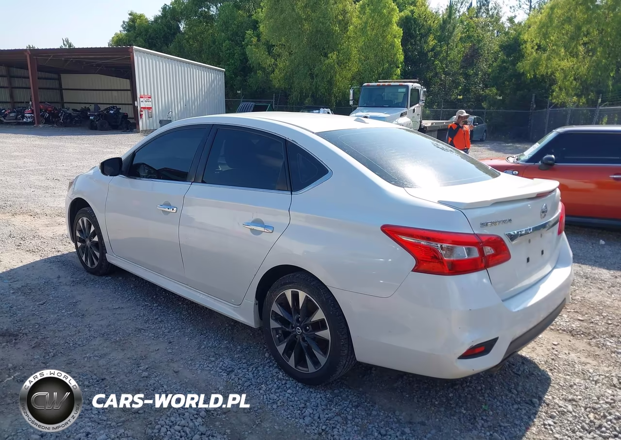 2016 Nissan Sentra Sr VIN:3N1AB7APXGY246611 - 3