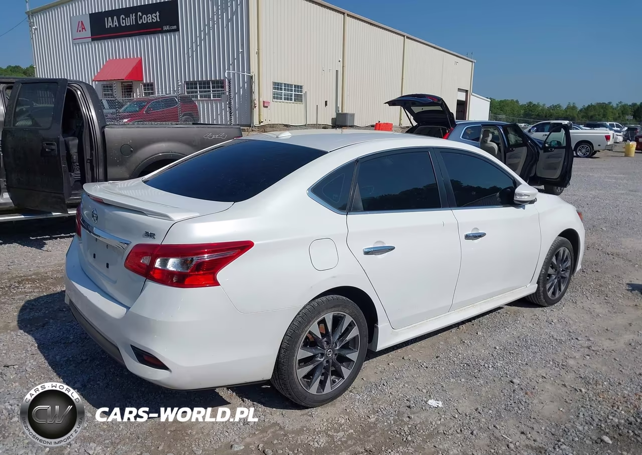2016 Nissan Sentra Sr VIN:3N1AB7APXGY246611 - 4