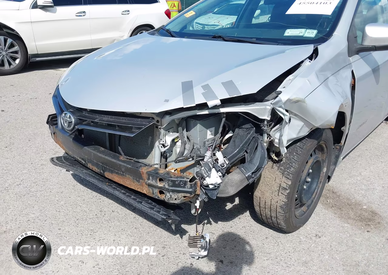 2015 Toyota Corolla Le VIN:2T1BURHE4FC283213 - 6