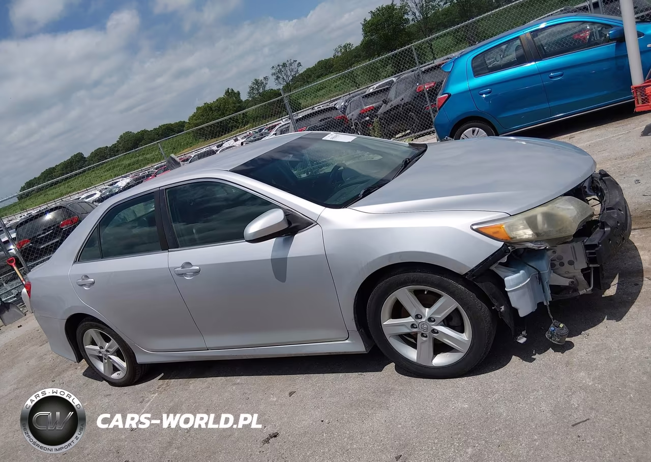 2014 Toyota Camry Se VIN:4T1BF1FK3EU331625 - 13