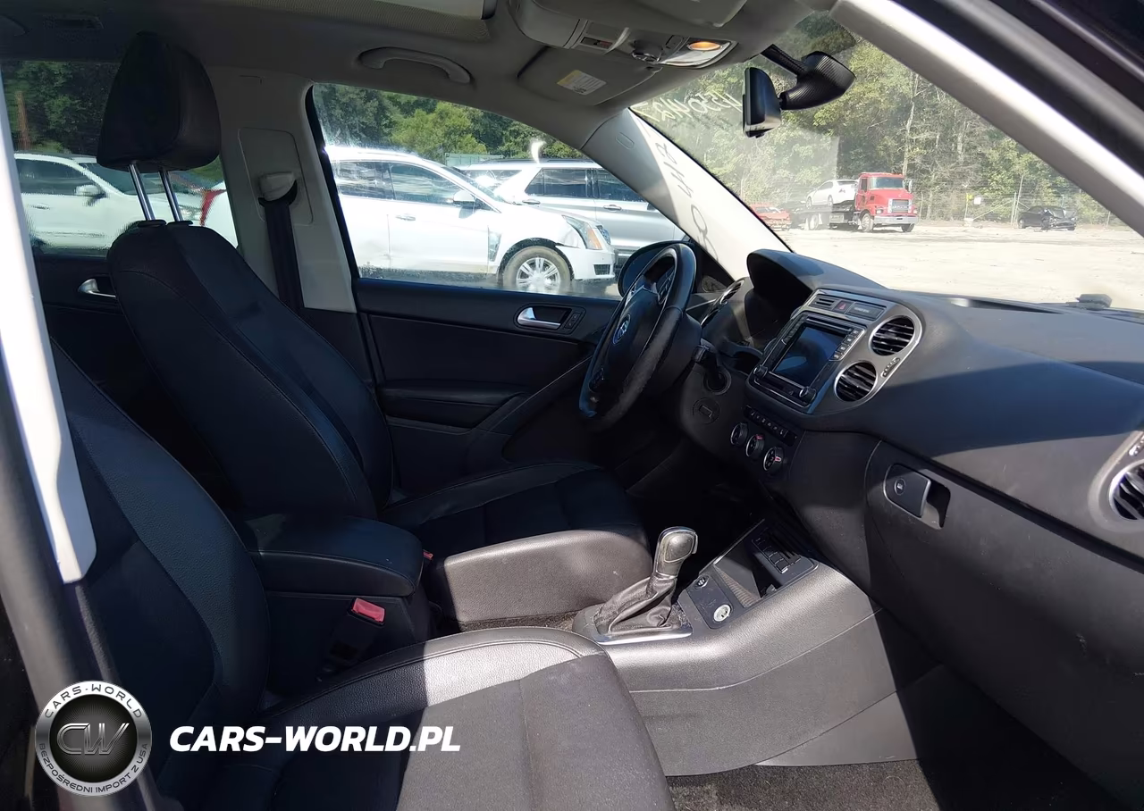 2016 Volkswagen Tiguan Se VIN:WVGAV7AX8GW517415 - 5