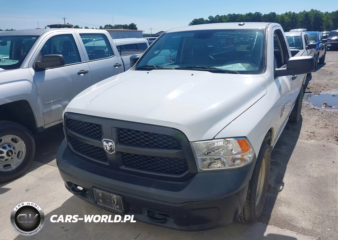 2019 Ram 1500 Classic VIN:3C6JR7DGXKG503356 - 12