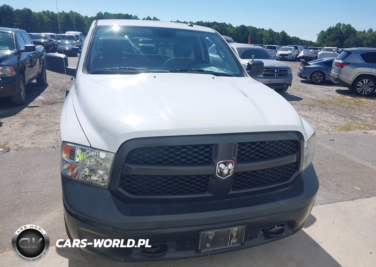 2019 Ram 1500 Classic VIN:3C6JR7DGXKG503356 - 6