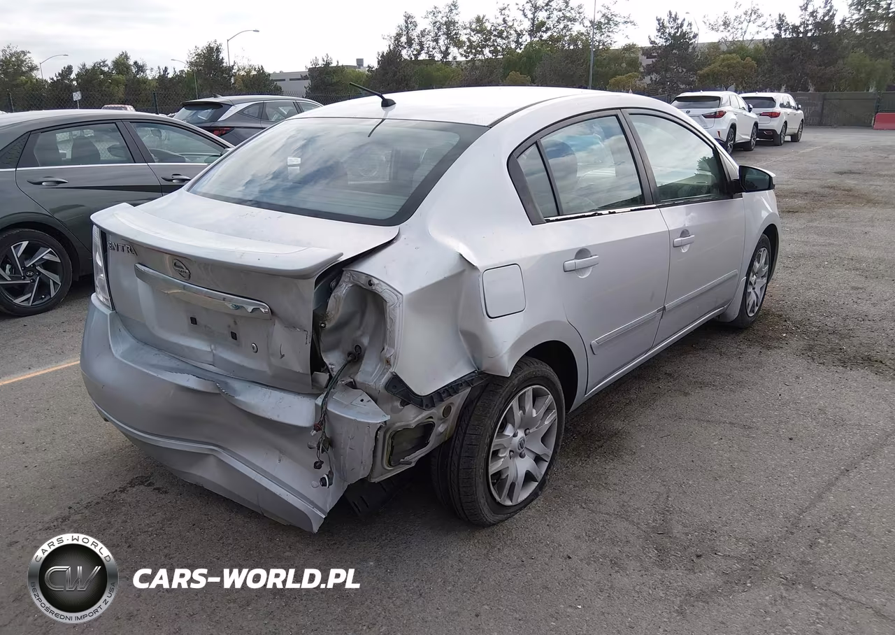 2012 Nissan Sentra 2.0 S VIN:3N1AB6AP5CL749139 - 4