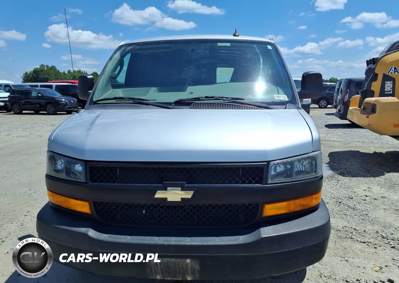 2018 Chevrolet Express 3500 Work Van VIN:1GCZGHFG5J1313692 - 6