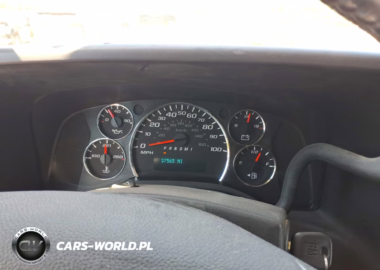 2018 Chevrolet Express 3500 Work Van VIN:1GCZGHFG5J1313692 - 7