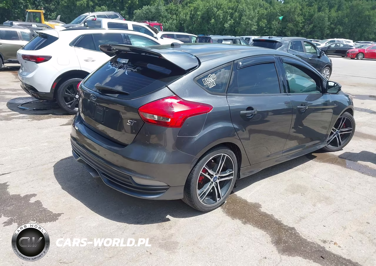 2017 Ford Focus St VIN:1FADP3L98HL277648 - 4