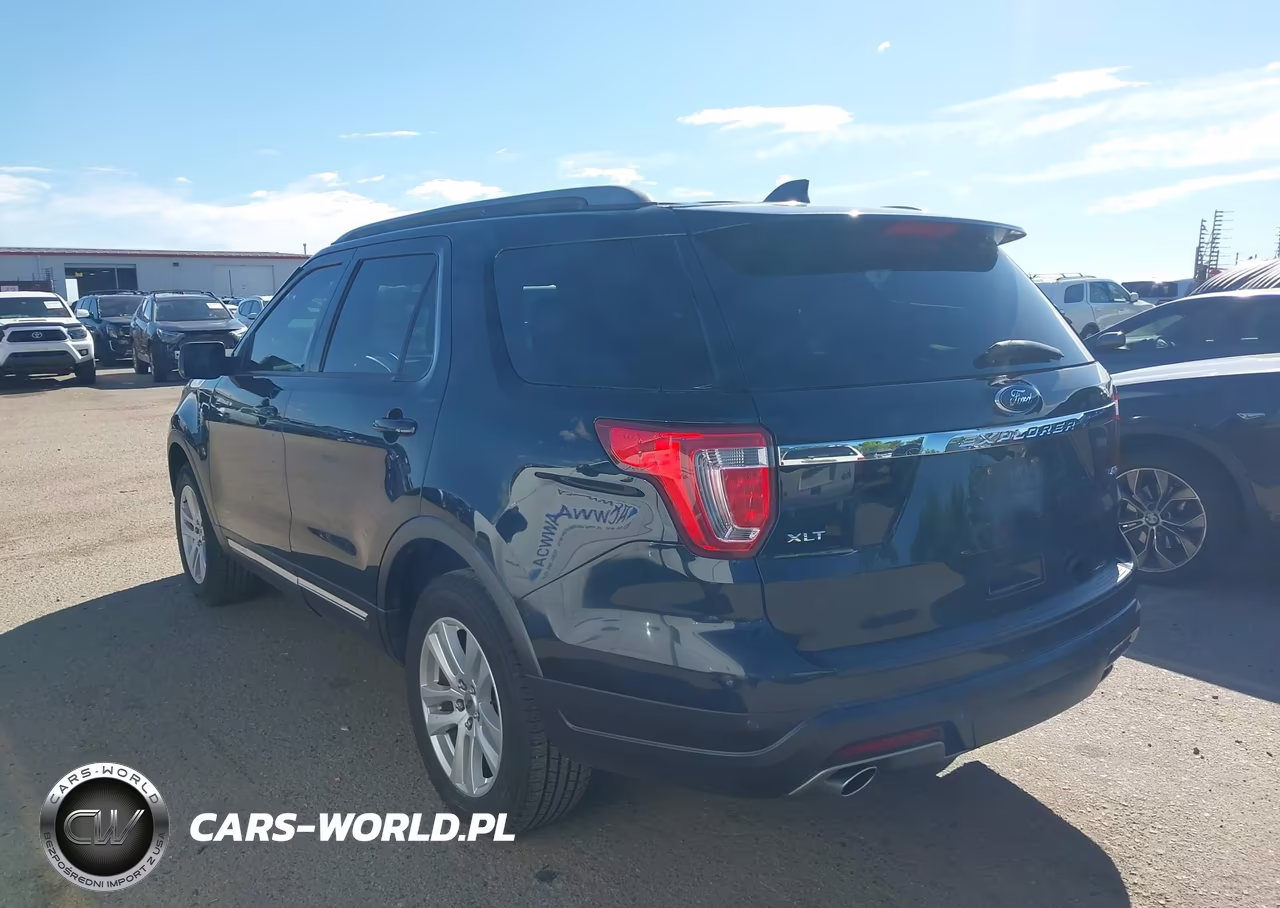 2018 Ford Explorer Xlt VIN:1FM5K8D82JGB89303 - 14