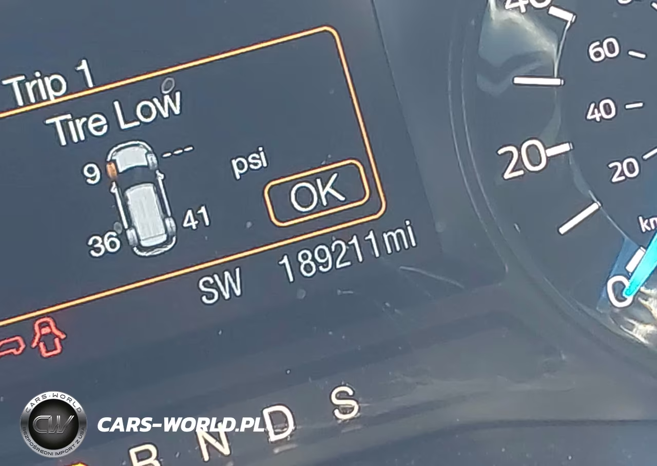 2018 Ford Explorer Xlt VIN:1FM5K8D82JGB89303 - 15