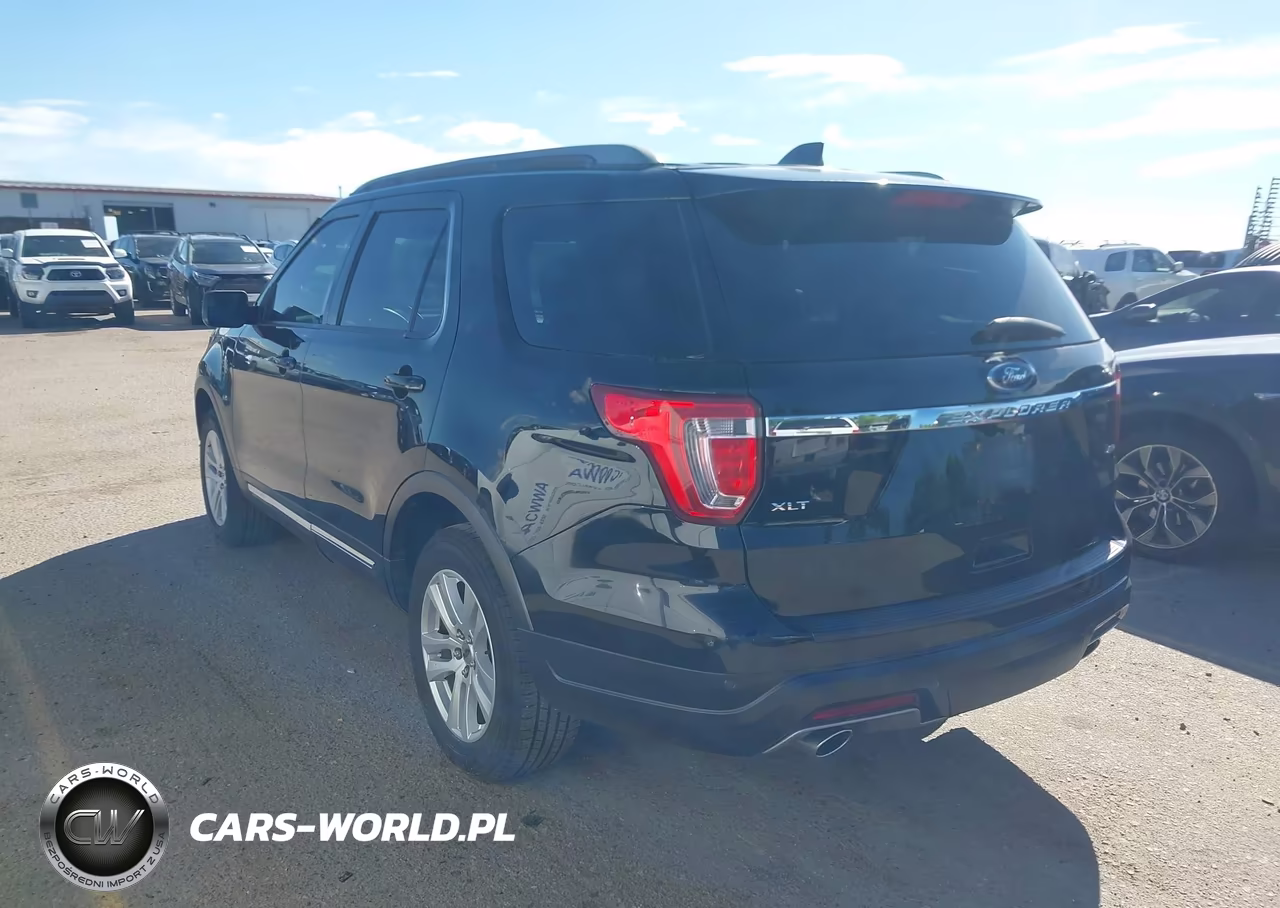 2018 Ford Explorer Xlt VIN:1FM5K8D82JGB89303 - 3