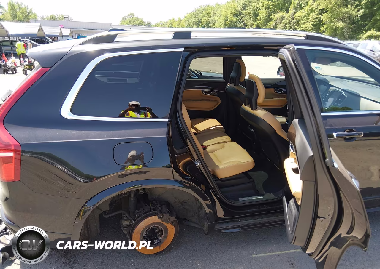 2016 Volvo Xc90 T6 Momentum VIN:YV4A22PK9G1045229 - 8