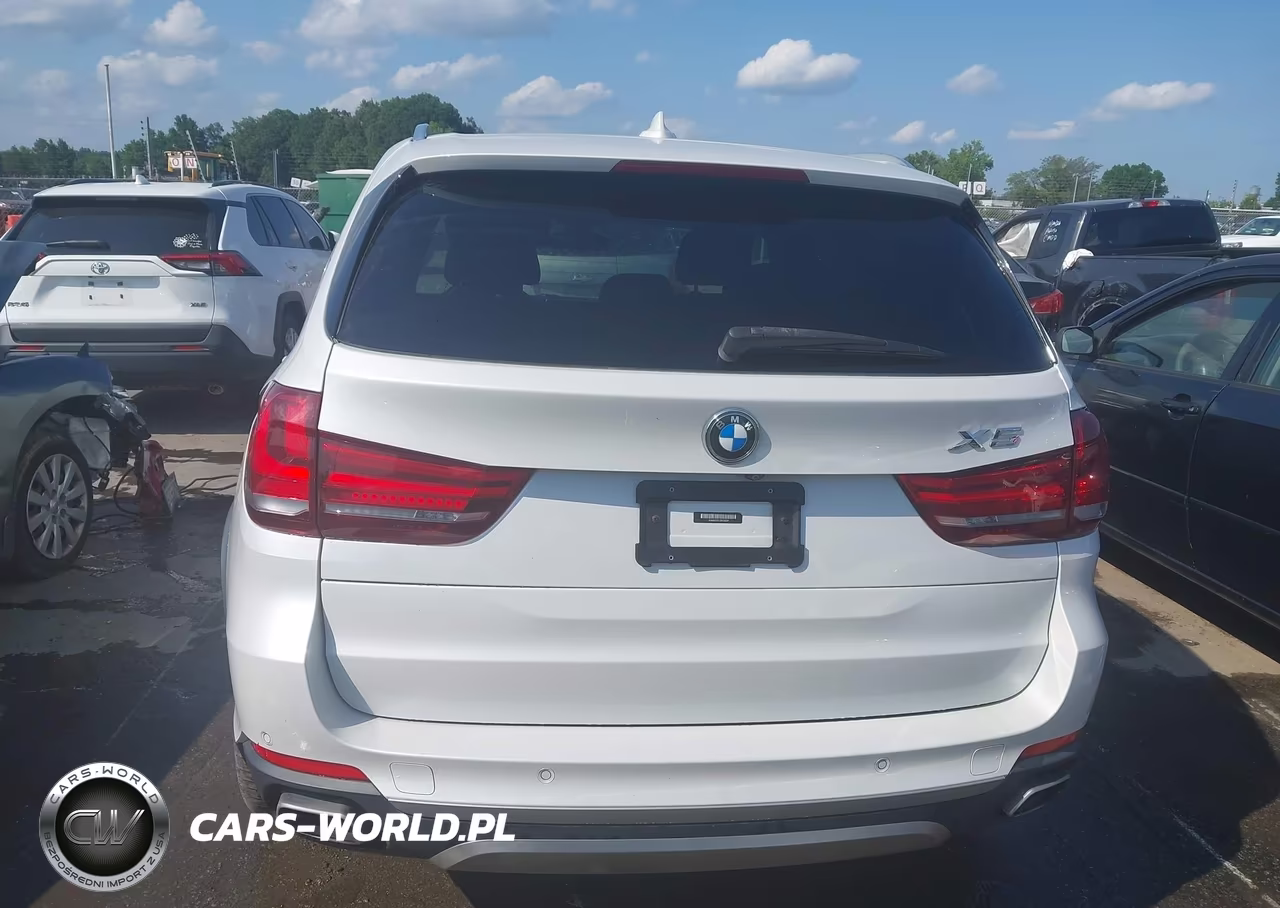 2018 BMW X5 Sdrive35I VIN:5UXKR2C57J0X10224 - 16