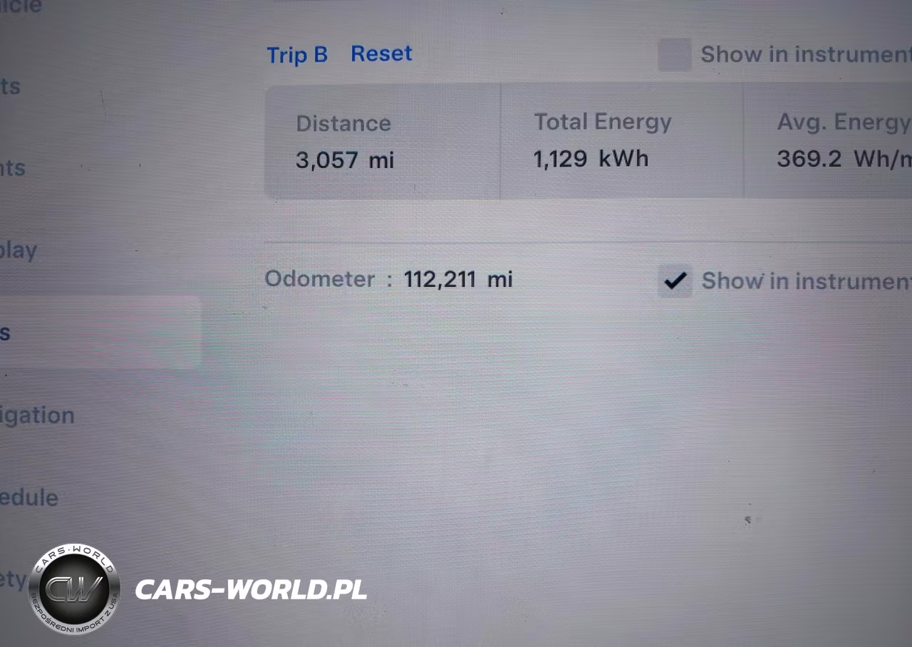 2018 Tesla Model X 100D-75D-P100D VIN:5YJXCBE22JF112037 - 16