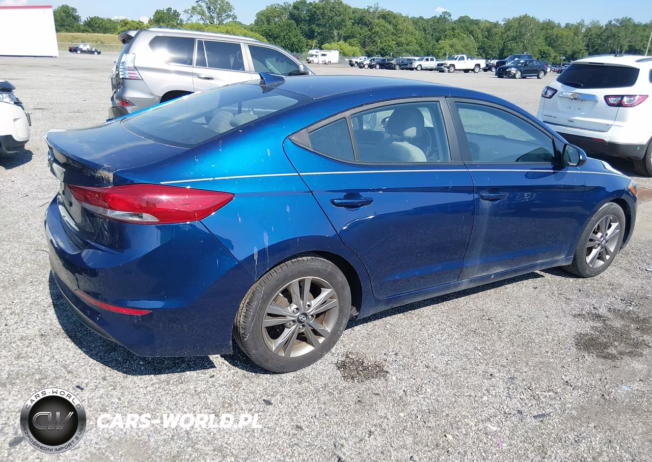 2017 Hyundai Elantra Se VIN:5NPD84LF9HH123683 - 4