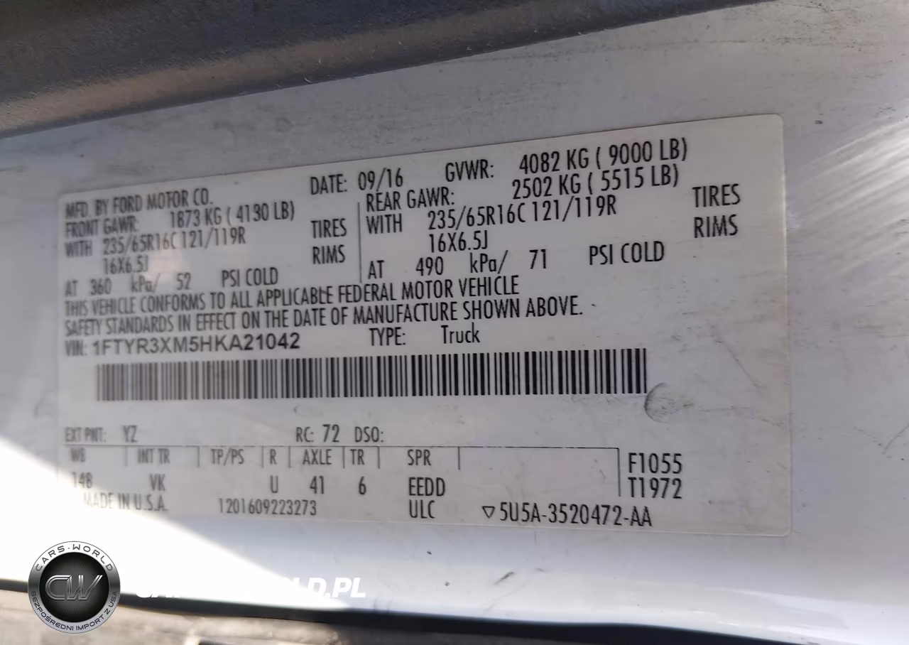 2017 Ford Transit T-250 VIN:1FTYR3XM5HKA21042 - 9