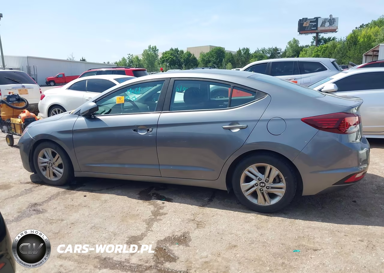 2019 Hyundai Elantra Sel VIN:5NPD84LF7KH458044 - 14