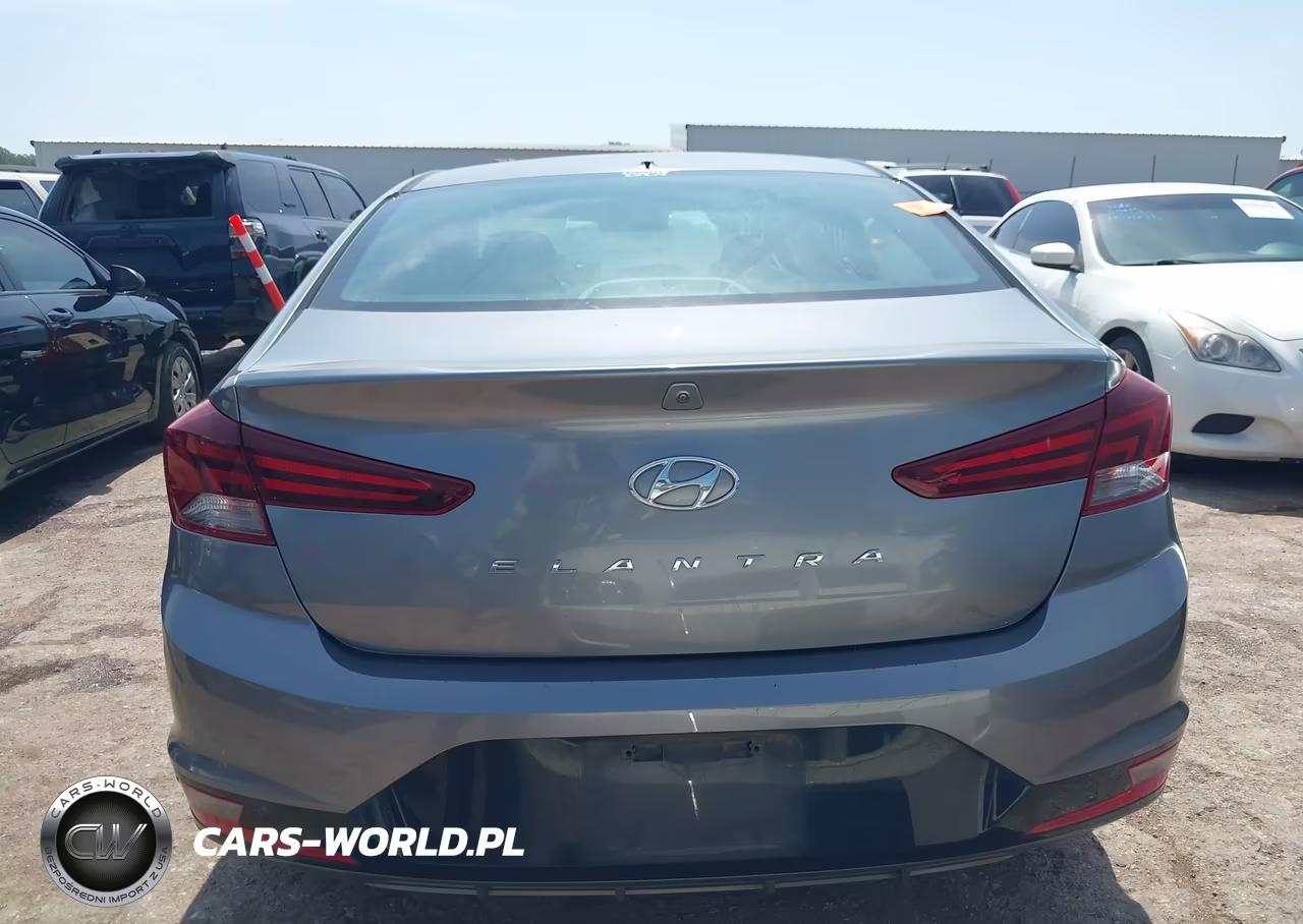 2019 Hyundai Elantra Sel VIN:5NPD84LF7KH458044 - 16