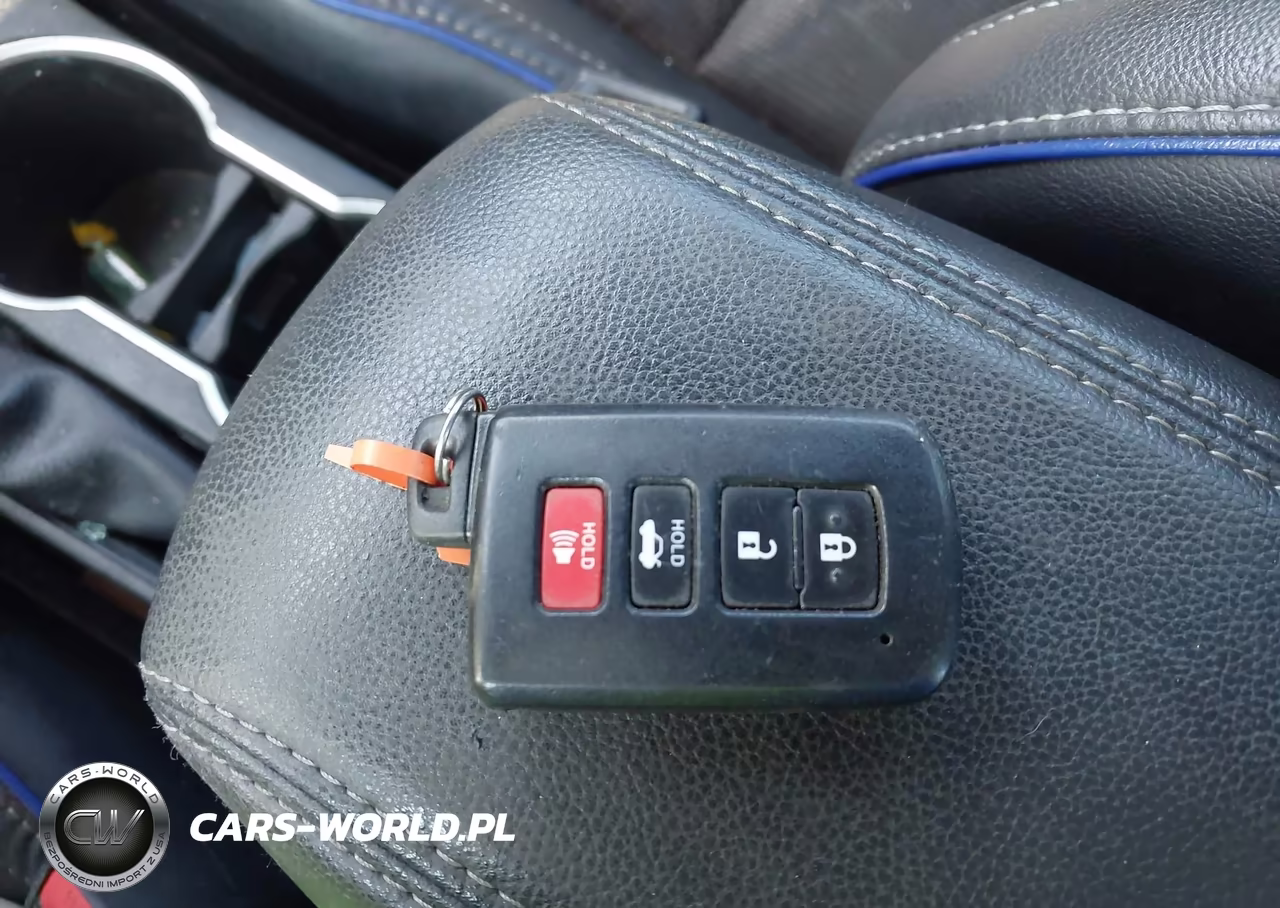 2018 Toyota Corolla Se VIN:5YFBURHE8JP751923 - 11