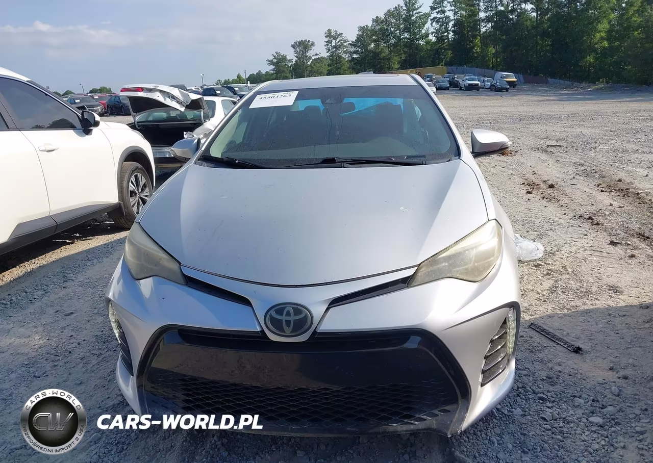2018 Toyota Corolla Se VIN:5YFBURHE8JP751923 - 12