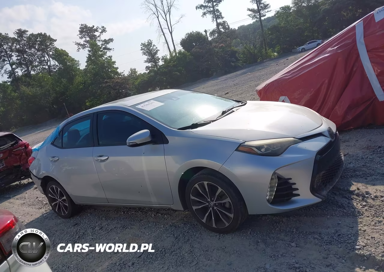 2018 Toyota Corolla Se VIN:5YFBURHE8JP751923 - 13