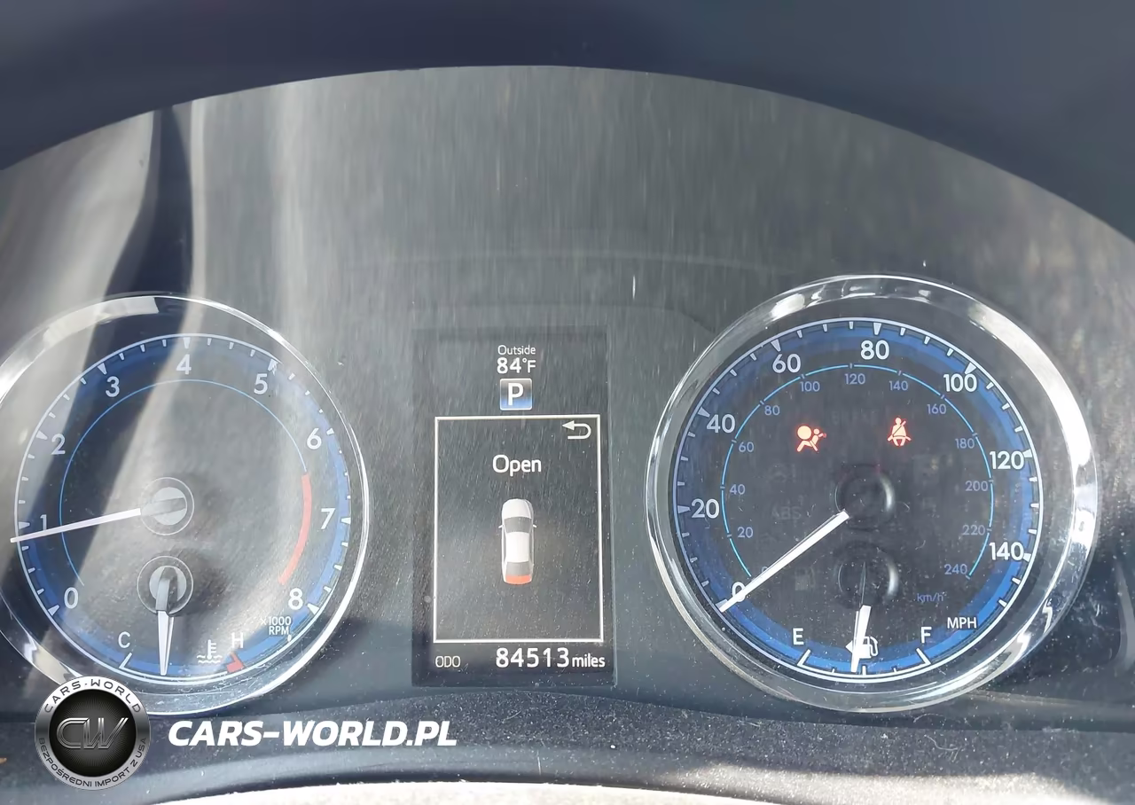 2018 Toyota Corolla Se VIN:5YFBURHE8JP751923 - 7