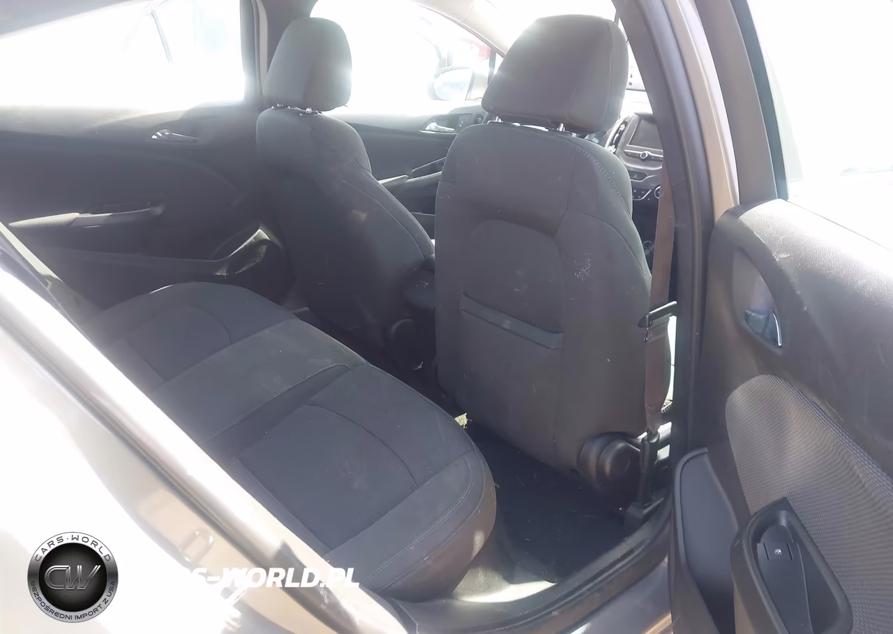 2017 Chevrolet Cruze Lt Auto VIN:1G1BE5SM5H7179445 - 8