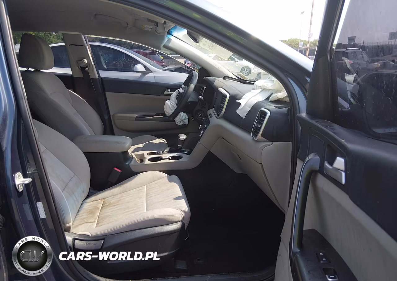 2022 Kia Sportage Lx VIN:KNDPM3AC7N7968236 - 5