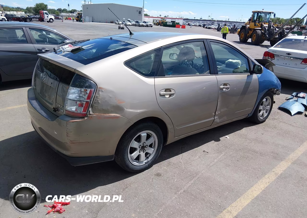 2005 Toyota Prius VIN:JTDKB20U653070108 - 4