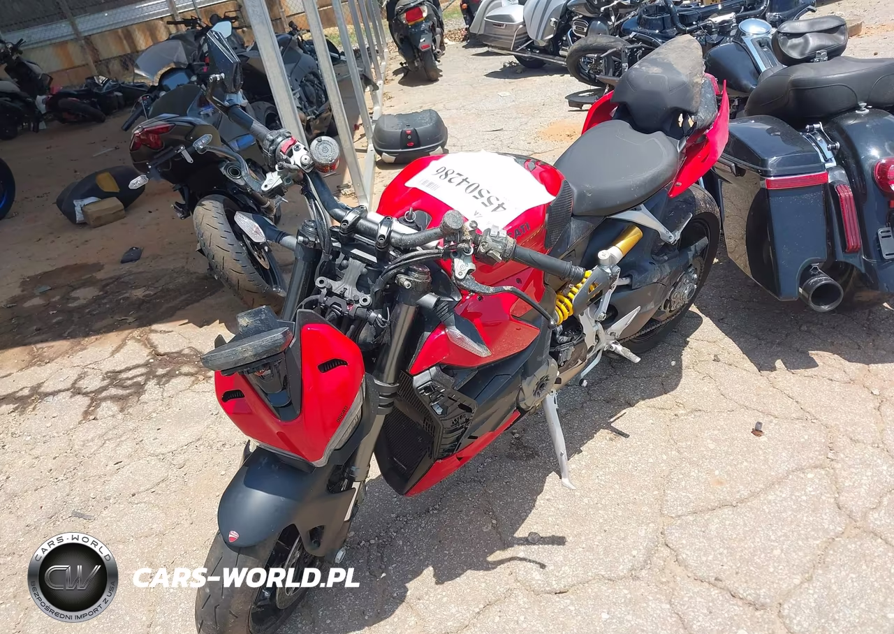 2023 Ducati Streetfighter V2 VIN:ZDMFAKYW7PB005680 - 2
