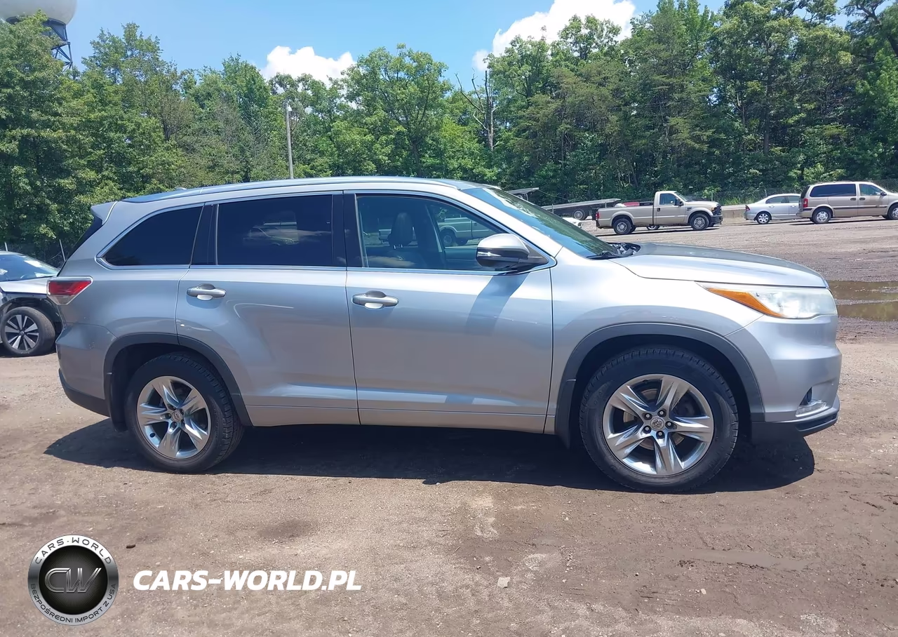 2015 Toyota Highlander Limited V6 VIN:5TDDKRFH3FS171800 - 13