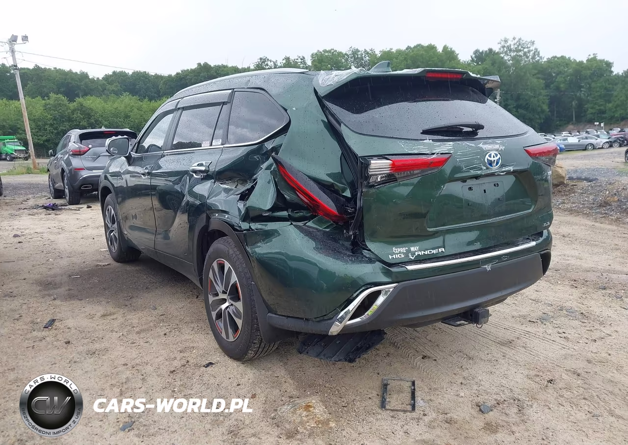 2023 Toyota Highlander Hybrid Xle VIN:5TDKBRCH5PS587571 - 3